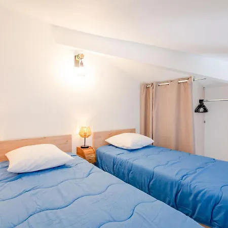 Les Lavandines By Interhome *