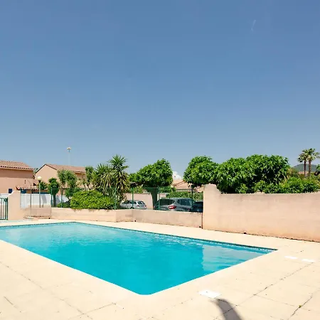 Les Lavandines By Interhome Lägenhet Sainte-Maxime