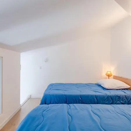 Les Lavandines By Interhome *