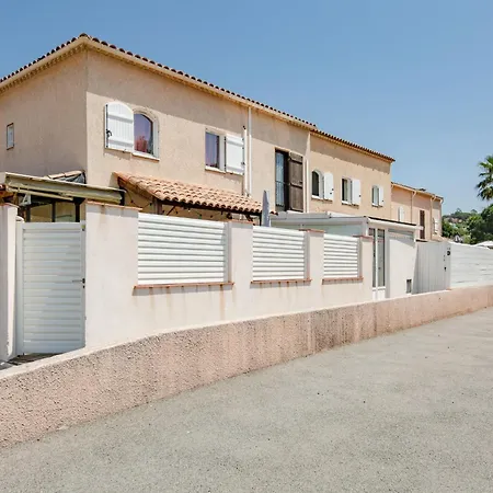 Les Lavandines By Interhome Lägenhet Sainte-Maxime